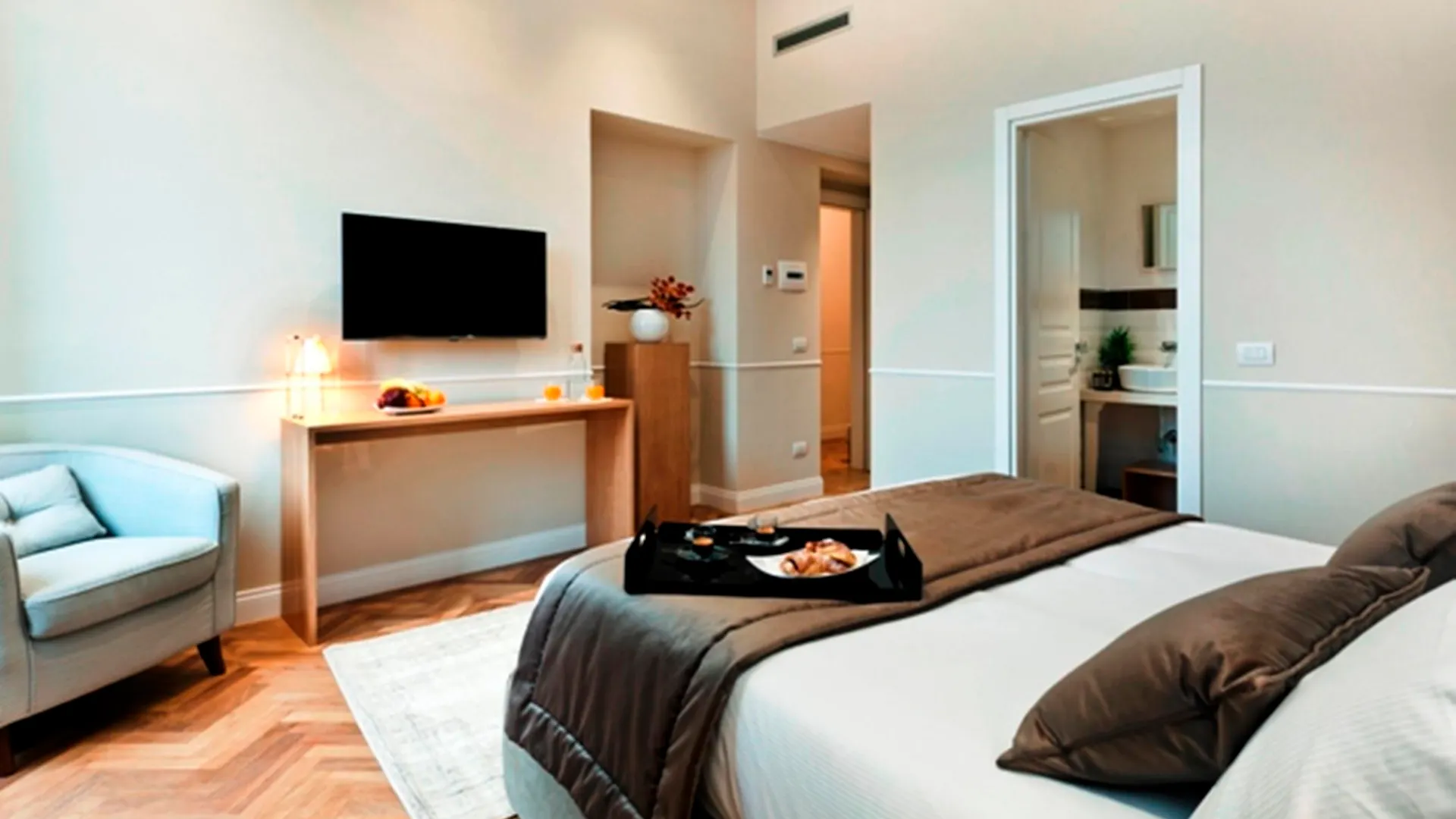 Vanity Navona Hotel